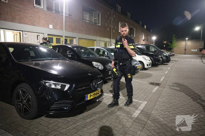 Explosie bij brievenbus woning