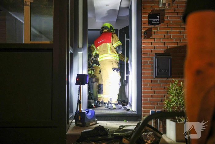 Kind onder behandeling na brand in meterkast
