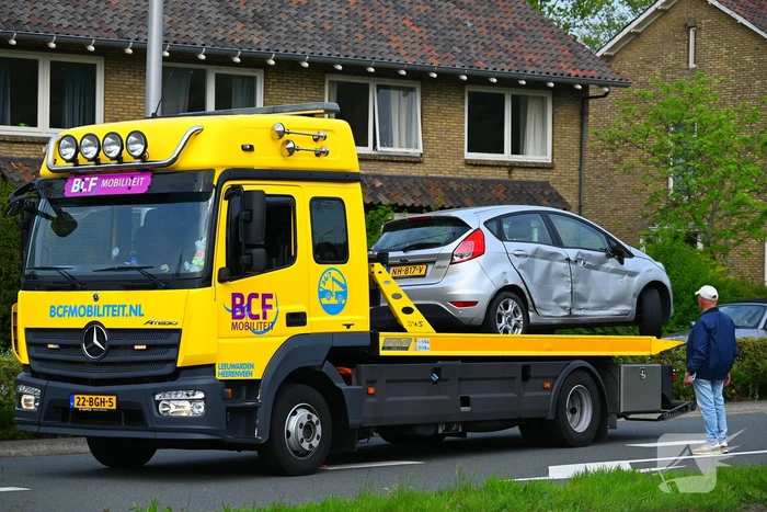 Oudere rijdt spook en komt in botsing met vrachtwagen