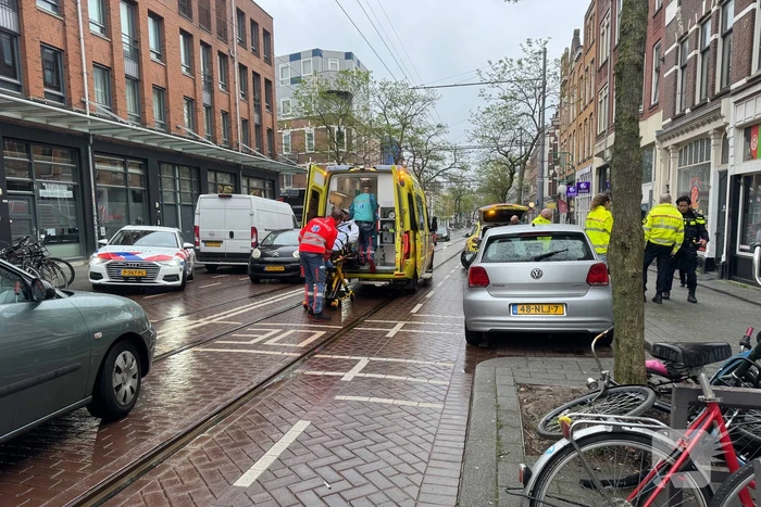 Fietser gewond aan been na aanrijding