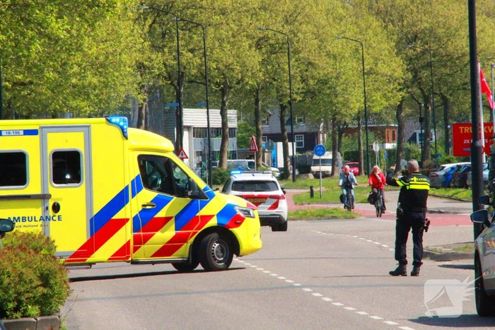 Traumahelikopter landt voor medische noodsituatie