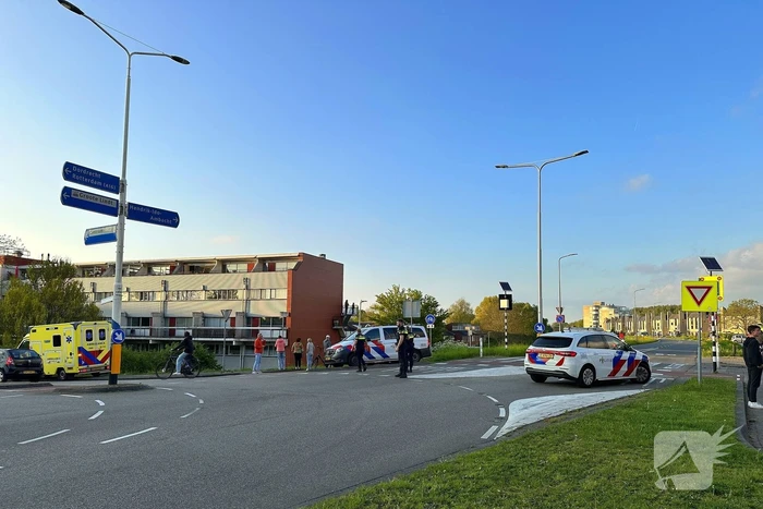 Persoon belandt onderaan dijk bij ongeval