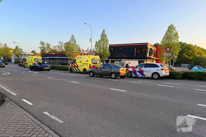 Pizzabezorger gewond bij aanrijding met auto