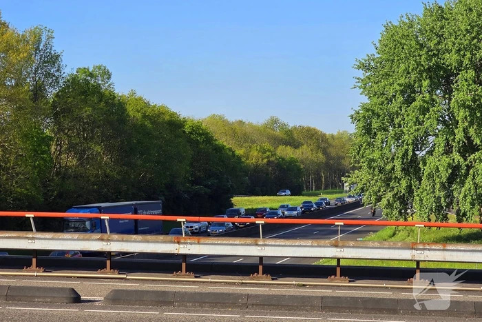 Ongeluk veroorzaakt verkeersopstoppingen