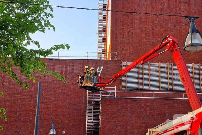 Brandweer ingezet voor brand op een theatergebouw
