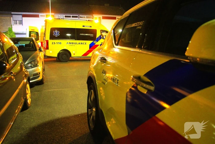 Vrouw ernstig gewond na val van trap