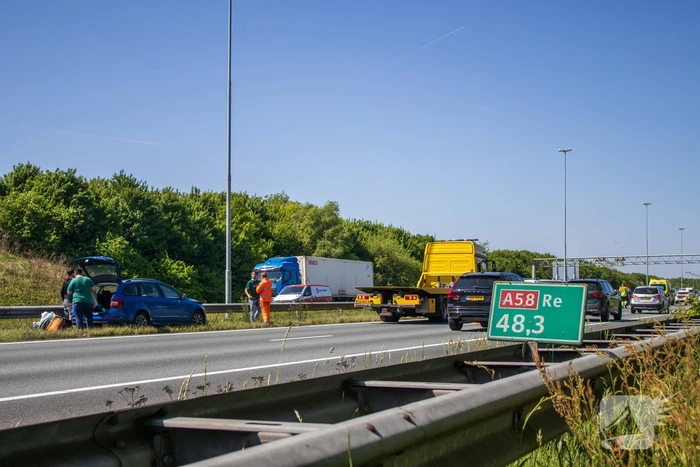 Kop-staart aanrijding op snelweg
