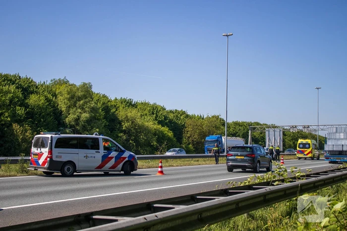 Kop-staart aanrijding op snelweg