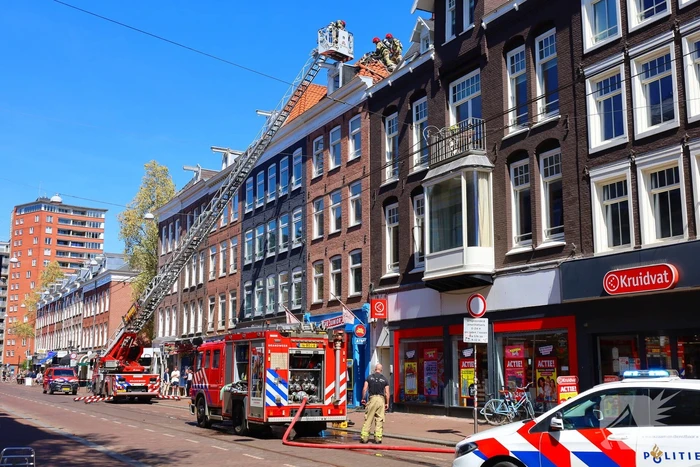 Bluswerkzaamheden na brand op dak