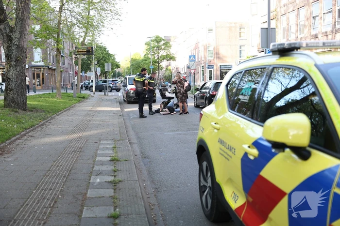 Fatbiker laat gewonde scootmobieler op straat liggen