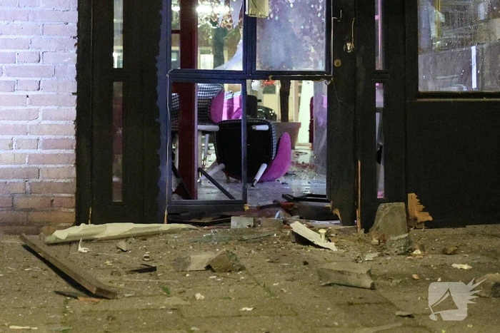 Hevige explosie veroorzaakt schade aan restaurant