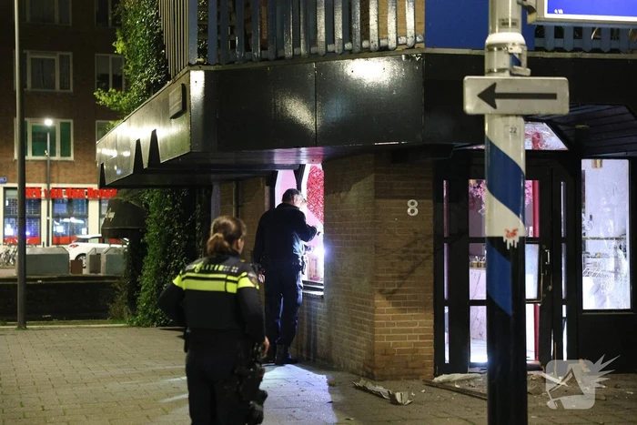 Hevige explosie veroorzaakt schade aan restaurant