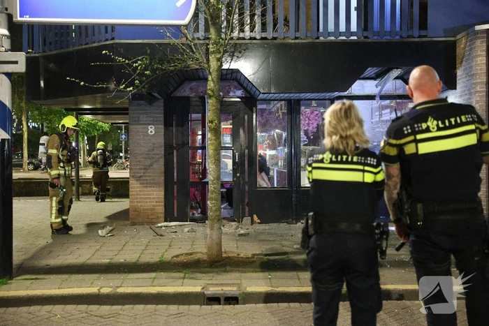 Hevige explosie veroorzaakt schade aan restaurant