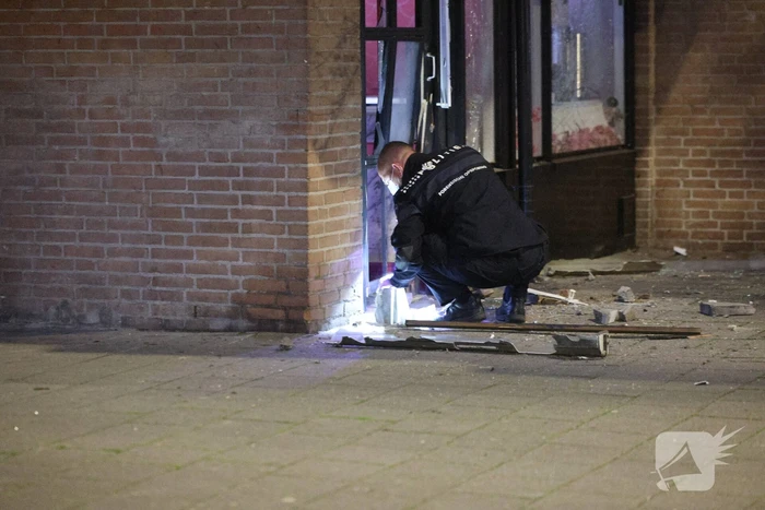 Hevige explosie veroorzaakt schade aan restaurant