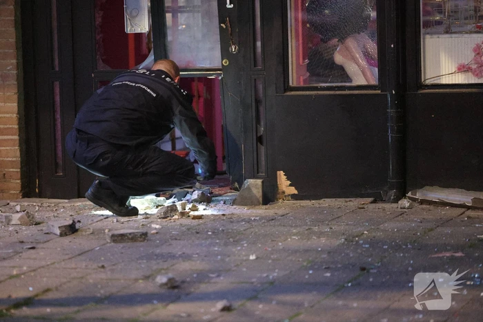 Hevige explosie veroorzaakt schade aan restaurant