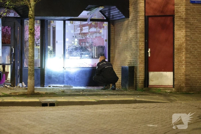 Hevige explosie veroorzaakt schade aan restaurant