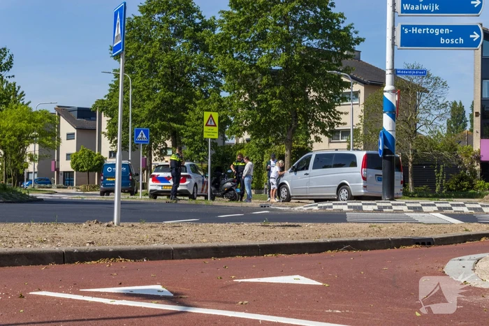 Wederom ongeval op beruchte rotonde