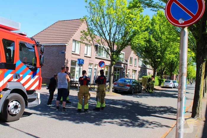 Gasleiding geraakt tijdens werkzaamheden in voortuin