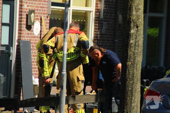 Gasleiding geraakt tijdens werkzaamheden in voortuin