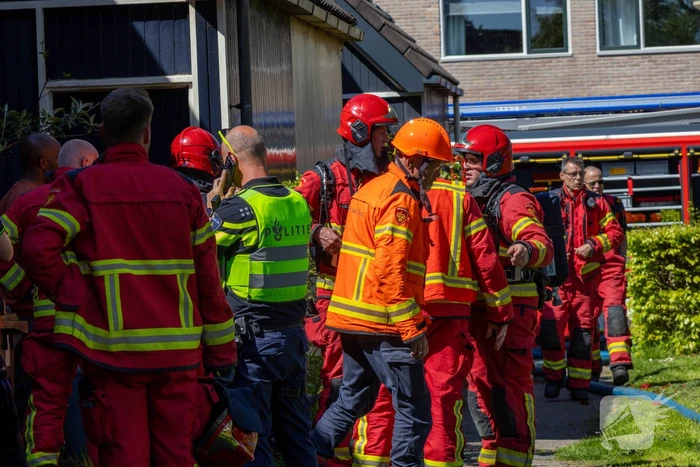 Brandweer redt cavia's uit brandende woning