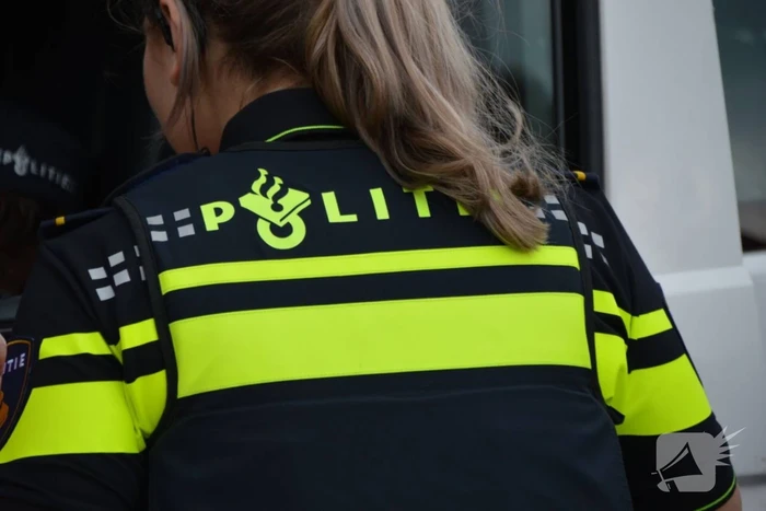 Personeel bedreigt met mes tijdens overval