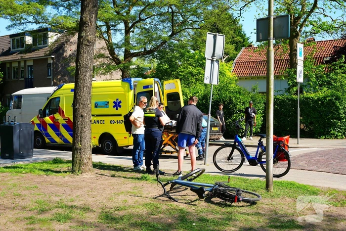 Fietser aangereden door scooterrijder
