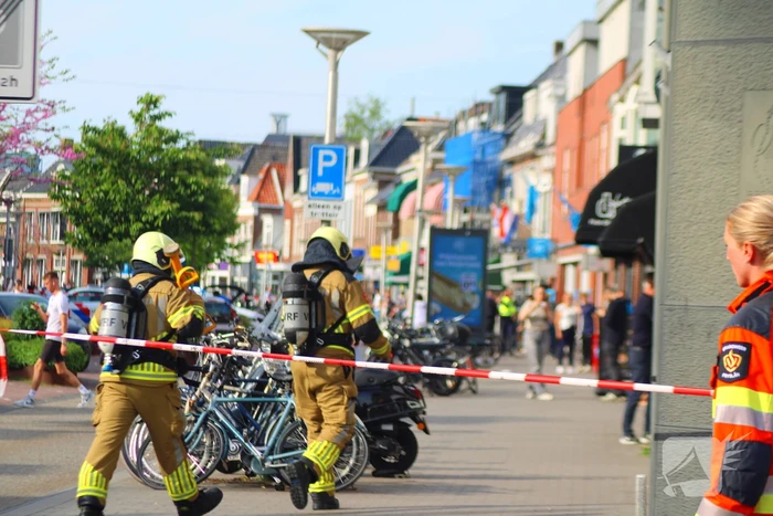 Veel rookontwikkeling bij brand in appartementen boven winkels