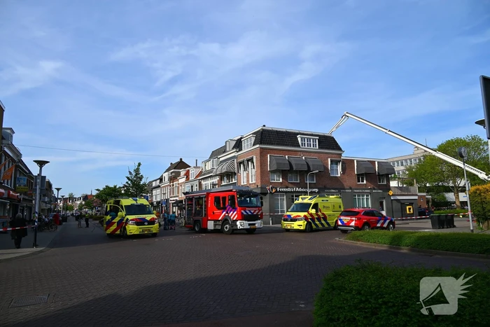 Veel rookontwikkeling bij brand in appartementen boven winkels