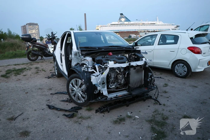 Auto van huurbedrijf aangetroffen