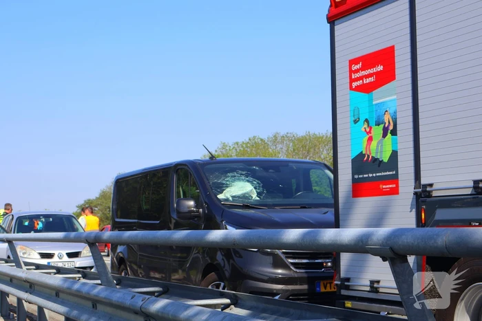 Ongeval met drie voertuigen