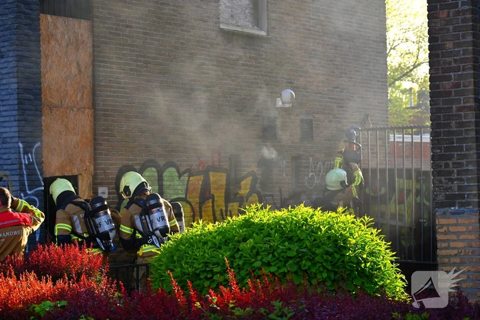 Rookontwikkeling bij brand in slooppand