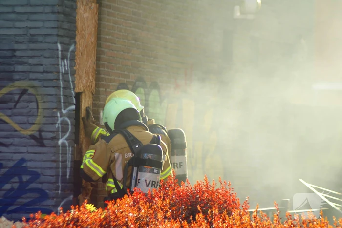 Rookontwikkeling bij brand in slooppand