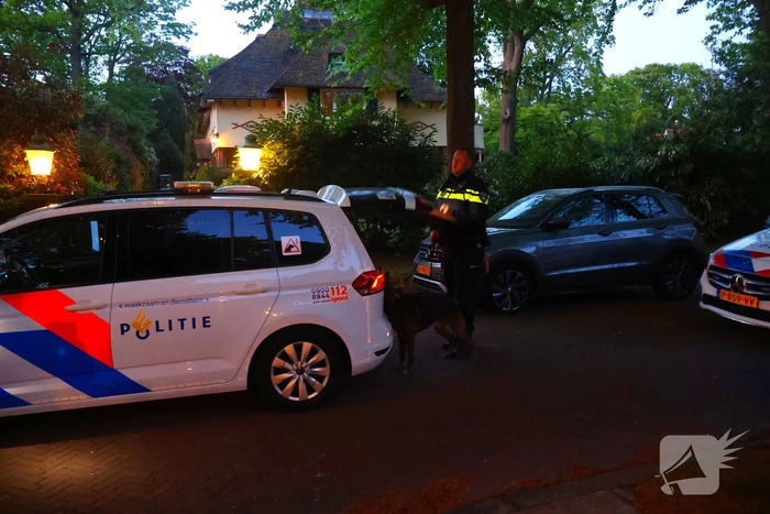 Aanhoudingen na overval, politiehelikopter ingezet