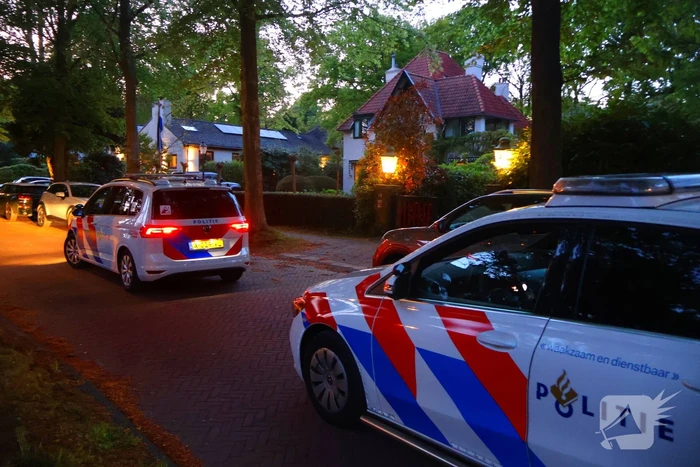 Aanhoudingen na overval, politiehelikopter ingezet
