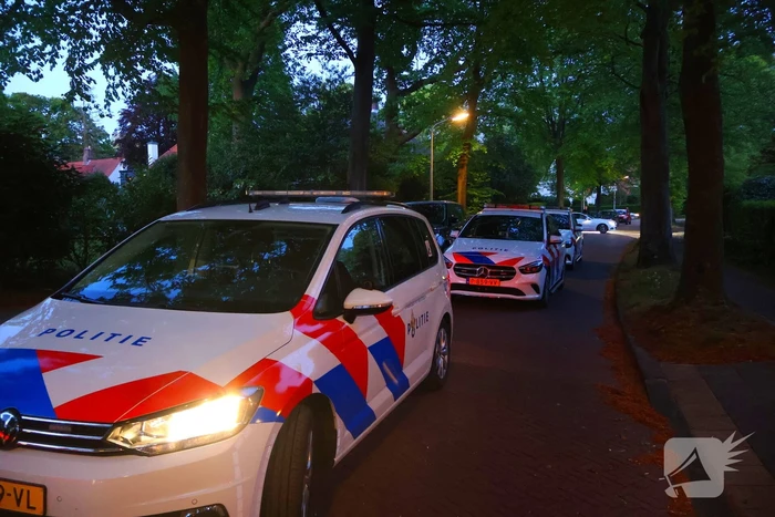 Aanhoudingen na overval, politiehelikopter ingezet