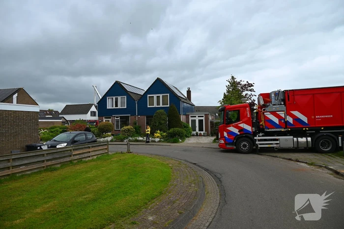 Brandweer groots ingezet bij grote brand in woning