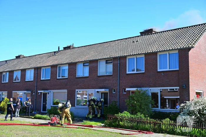 Brand in keuken zorgt voor rookontwikkeling