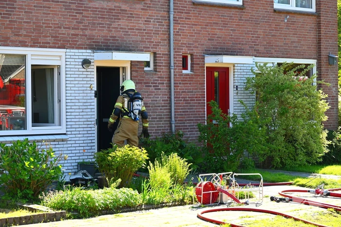Brand in keuken zorgt voor rookontwikkeling