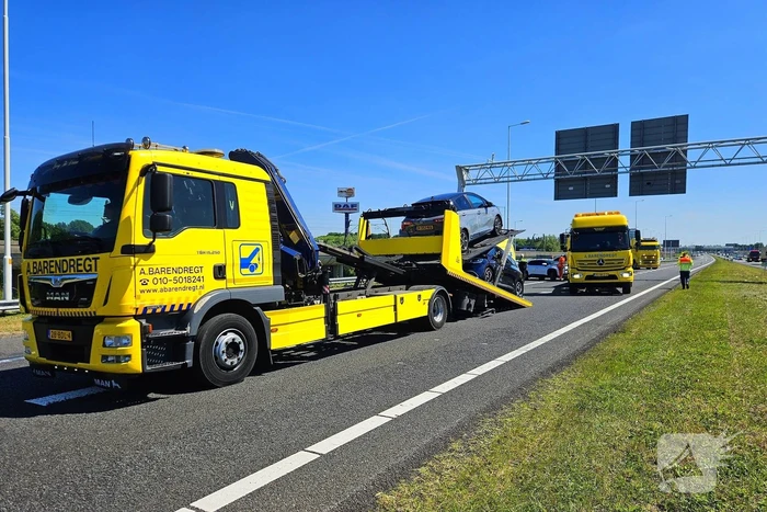 Grote bergingsactie op snelweg