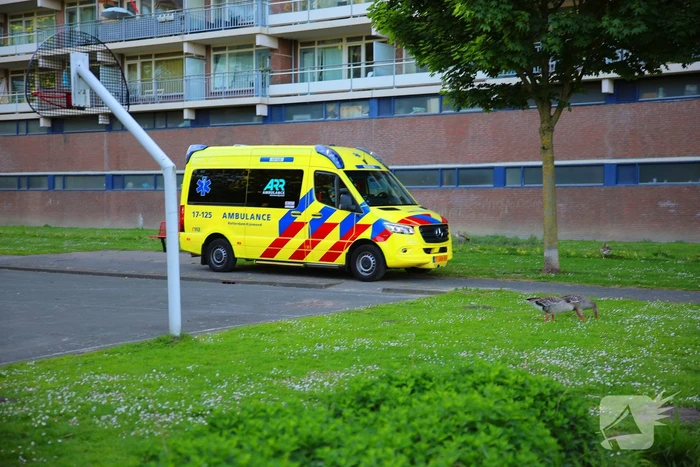 Kind raakt gewond bij ongeval op voetbalveldje