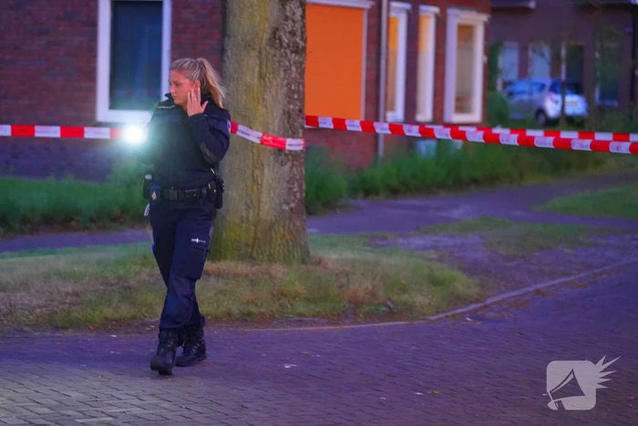 Politiehelikopter ingezet na mogelijke mishandeling: meerdere straten afgezet door politie