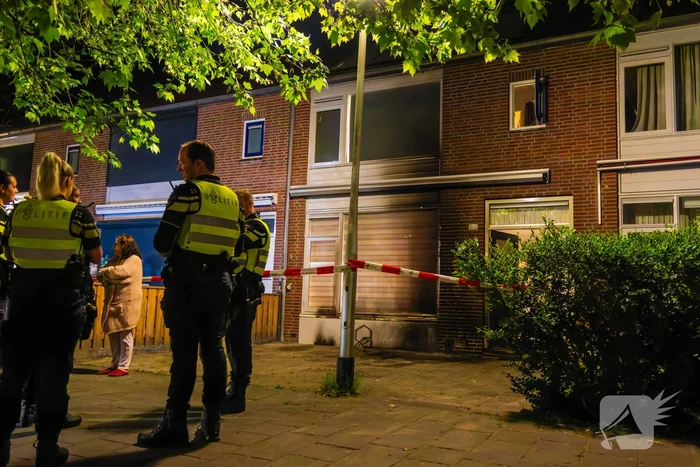 Politie onderzoekt brand na explosie