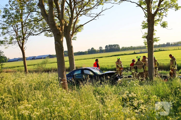 Ernstig ongeval tussen twee auto's op snelweg