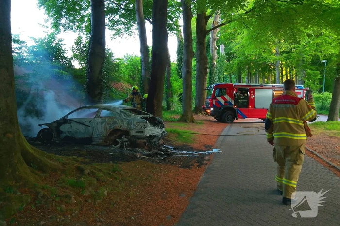 Onderzoek naar oorzaak van autobrand