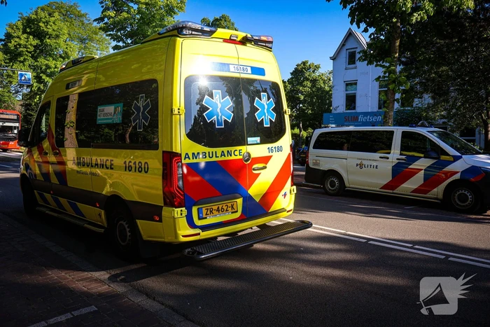 Fietser gewond na ongeval met bus