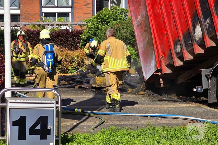 Containerbrand snel onder controle