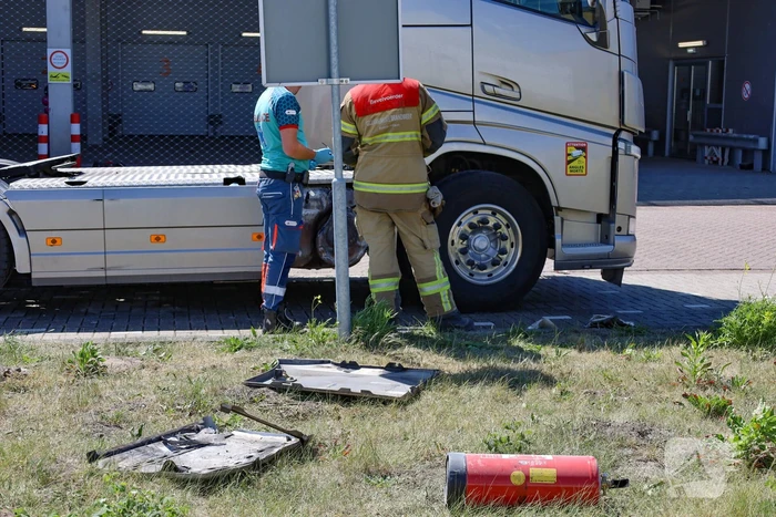 Zelf blussen leidt tot lichte verwondingen