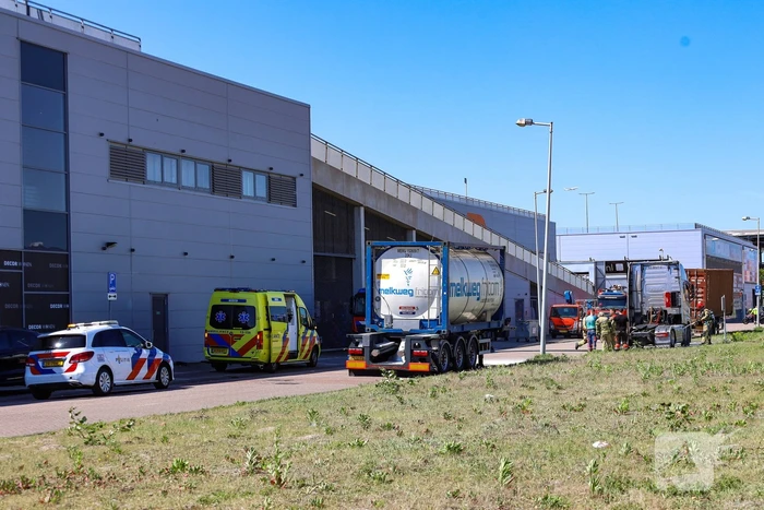 Zelf blussen leidt tot lichte verwondingen