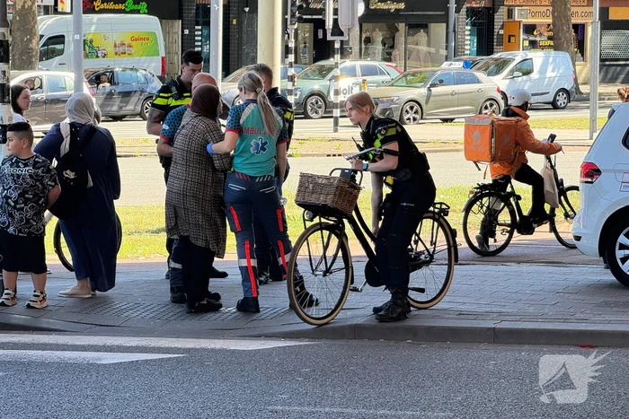 Fietser aangereden door auto