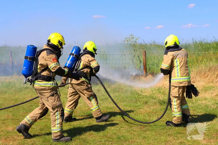 Felle bermbrand snel onder controle